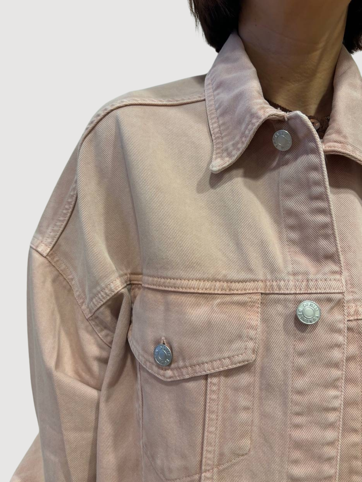 KONTATTO - Giubbo in denim rosa con tasche frontali