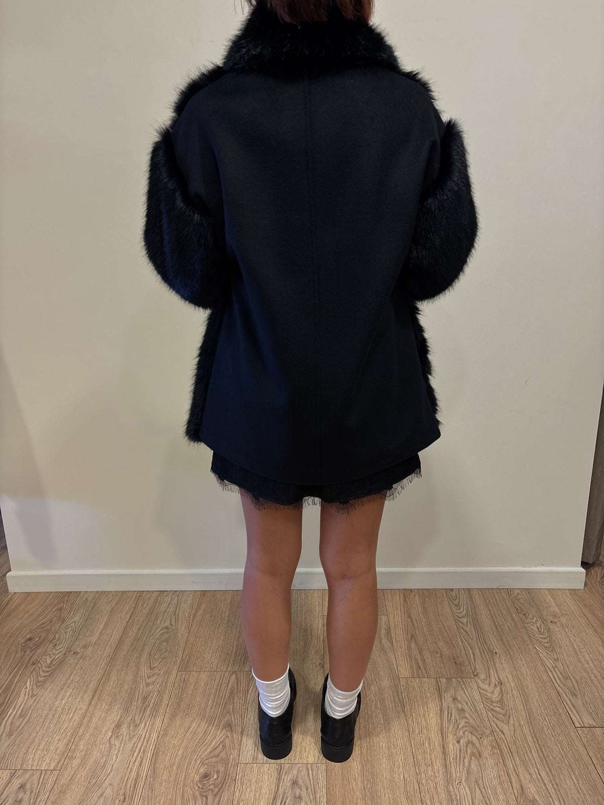KAOS - Bomber con ecopelliccia color nero