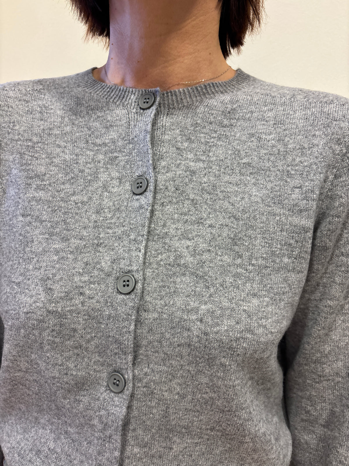 SOUVENIR - Cardigan in lana color grigio - più varianti