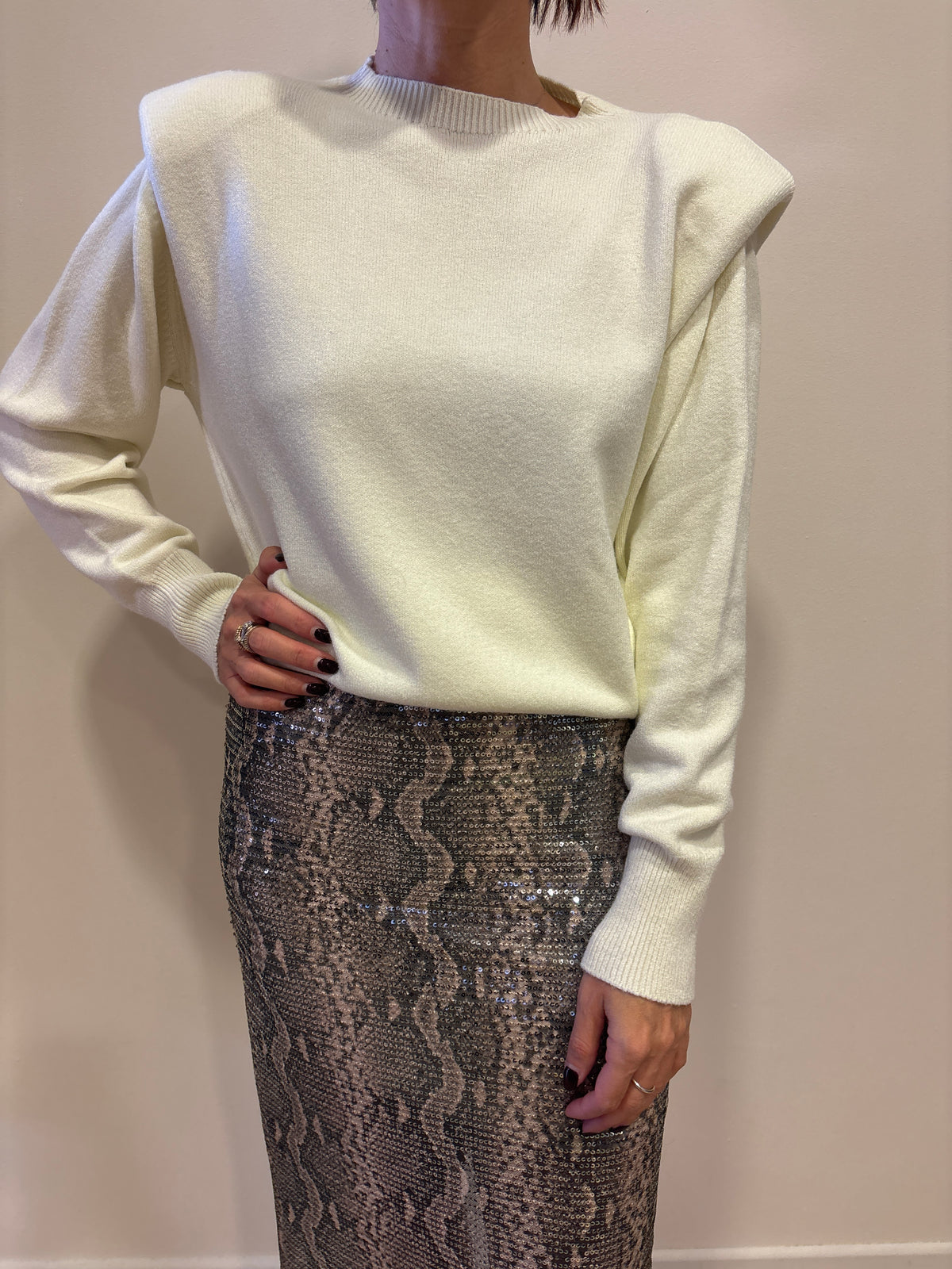 HAVEONE - Maglia in misto viscosa con spalle rinforzate color burro