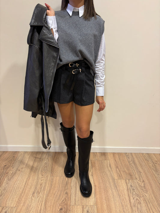 HAVEONE - Shorts spinato con pinces e doppia cintura color grigio e nero