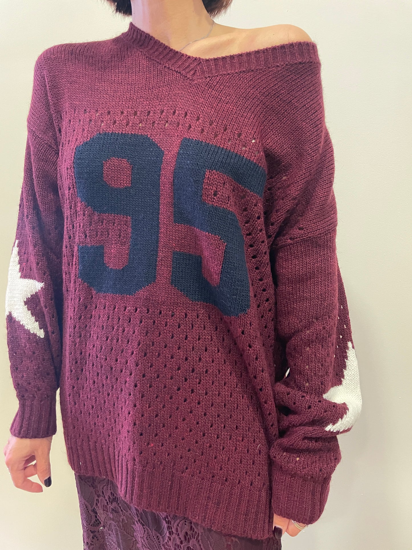 KONTATTO - Maglione scollo V a rete color bordeaux