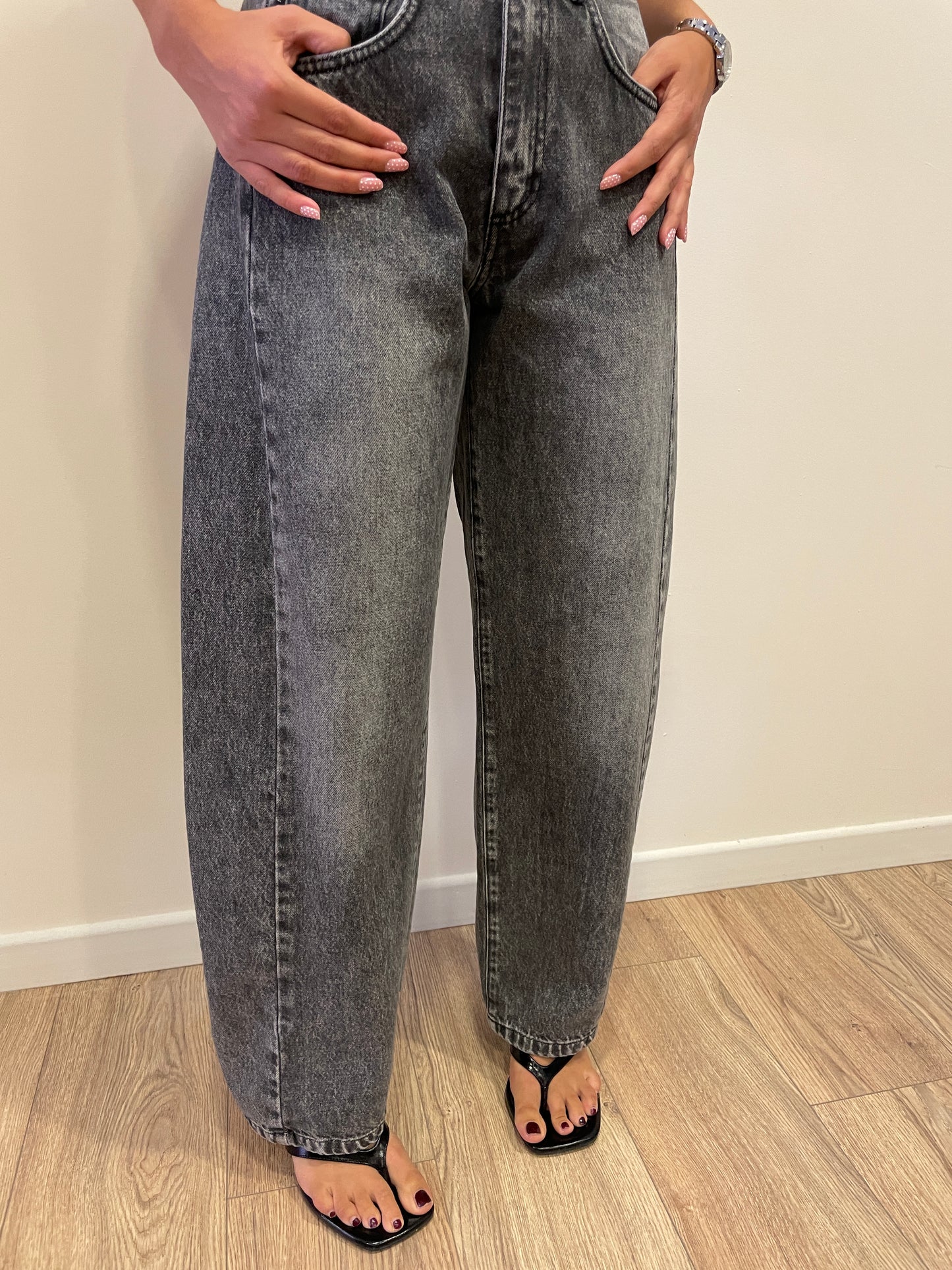 HAVEONE - Jeans Lucy barrel fit con cuciture laterali color marmorizzato nero