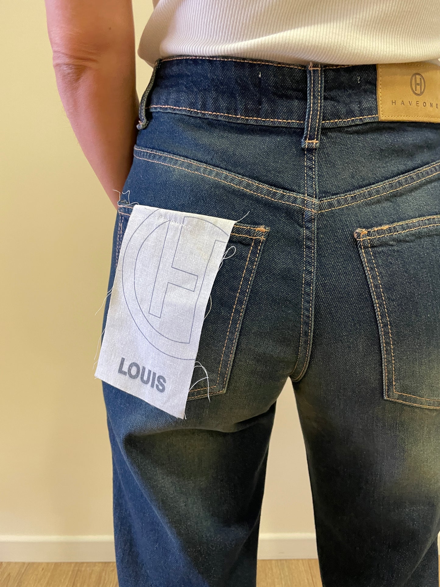 HAVEONE - Jeans Louis a vita media mom fit alla caviglia color sovratinto denim