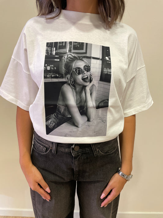 VICOLO - T-shirt over con stampa in cotone color bianco