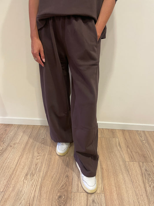 SUSY MIX - Pantalone con elastico in misto cotone barrel fit color moro