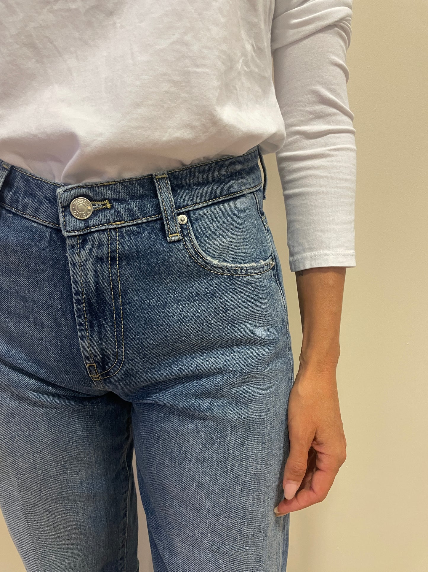 VICOLO - Jeans Alex a vita media a palazzo dritto color denim
