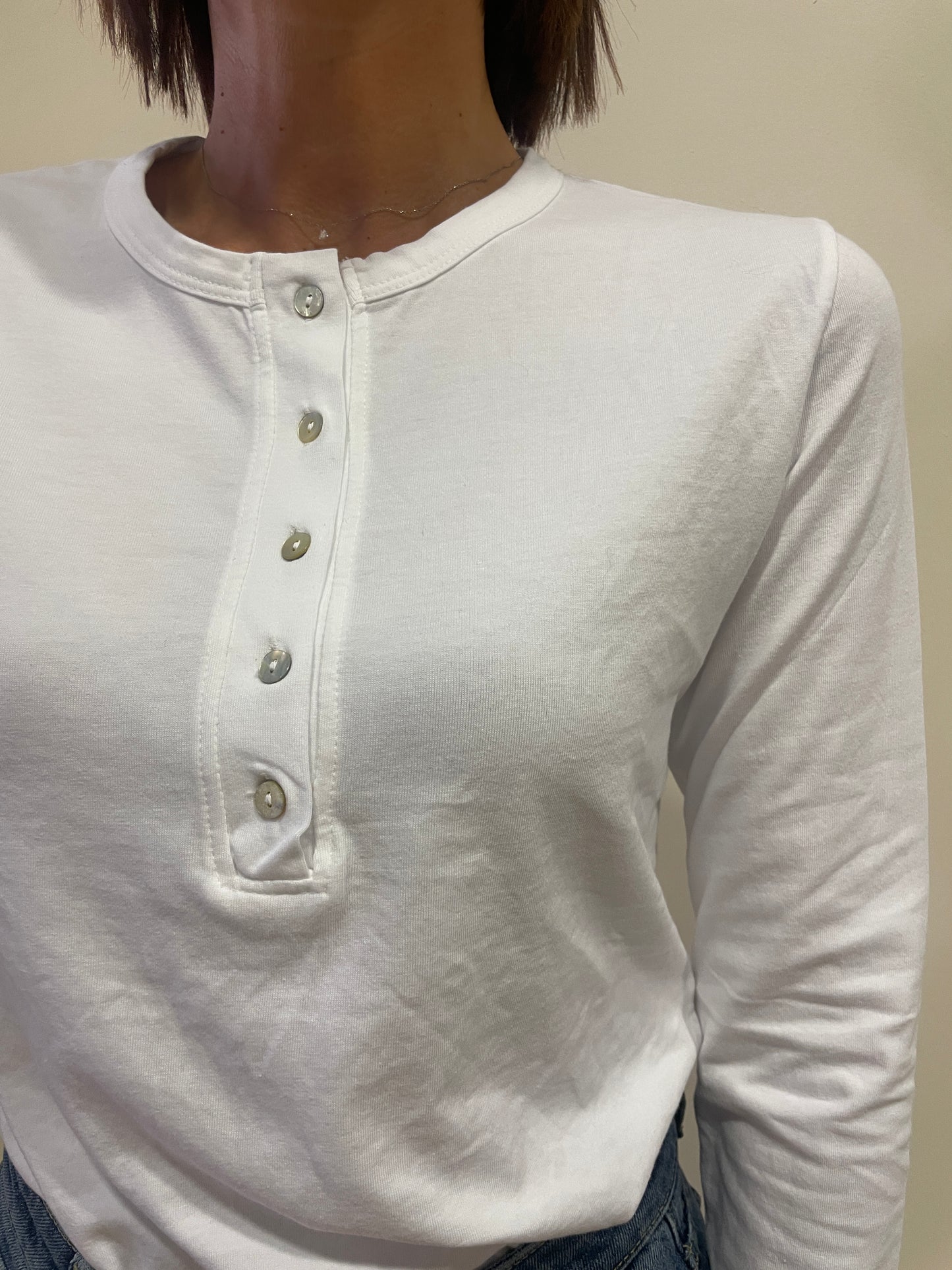 SUSY MIX - Maglia a serafino in cotone a maniche lunghe color bianco - più colori