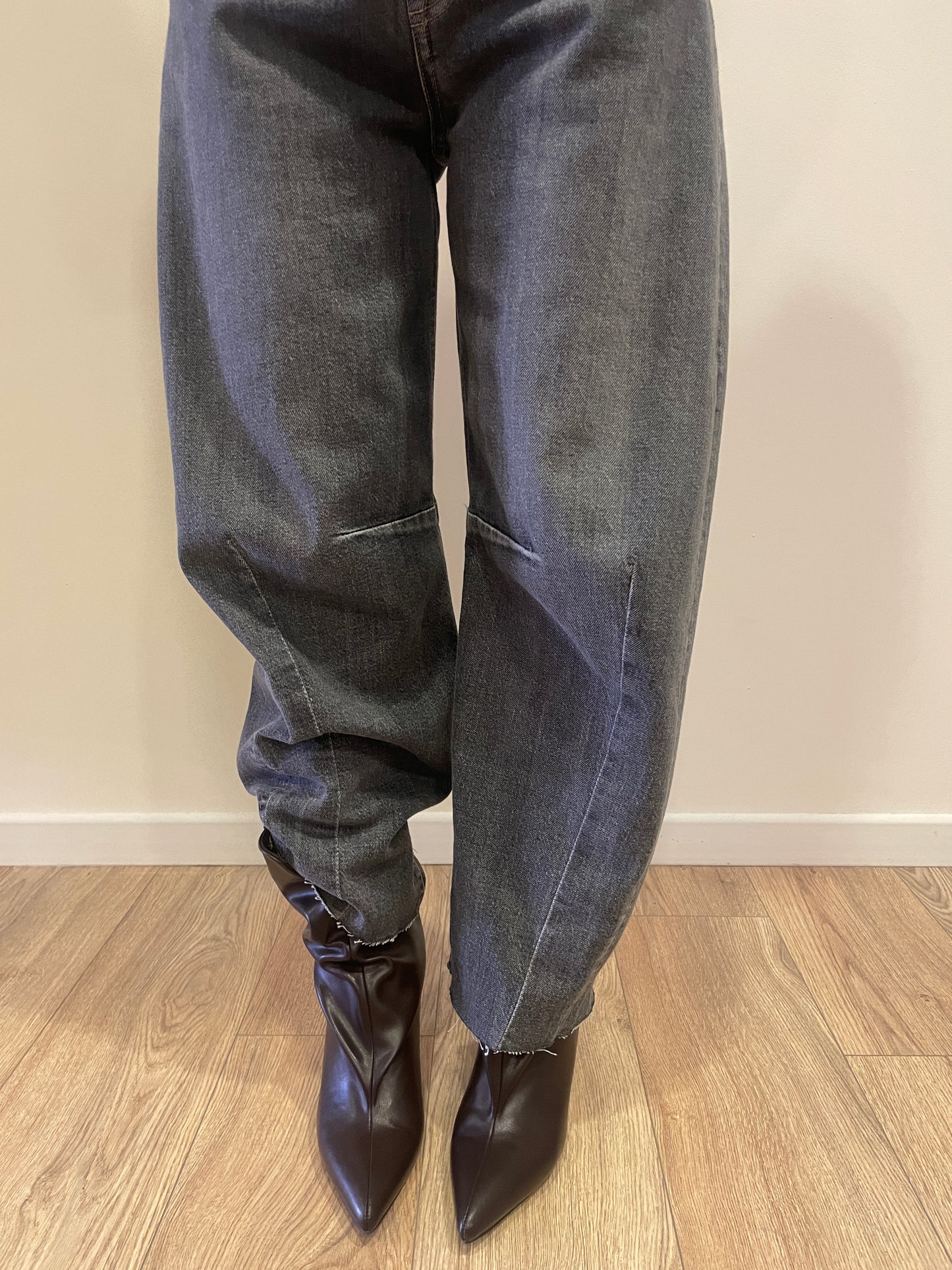 HAVEONE - Jeans Barbara baggy fit con cuciture in nero fumo
