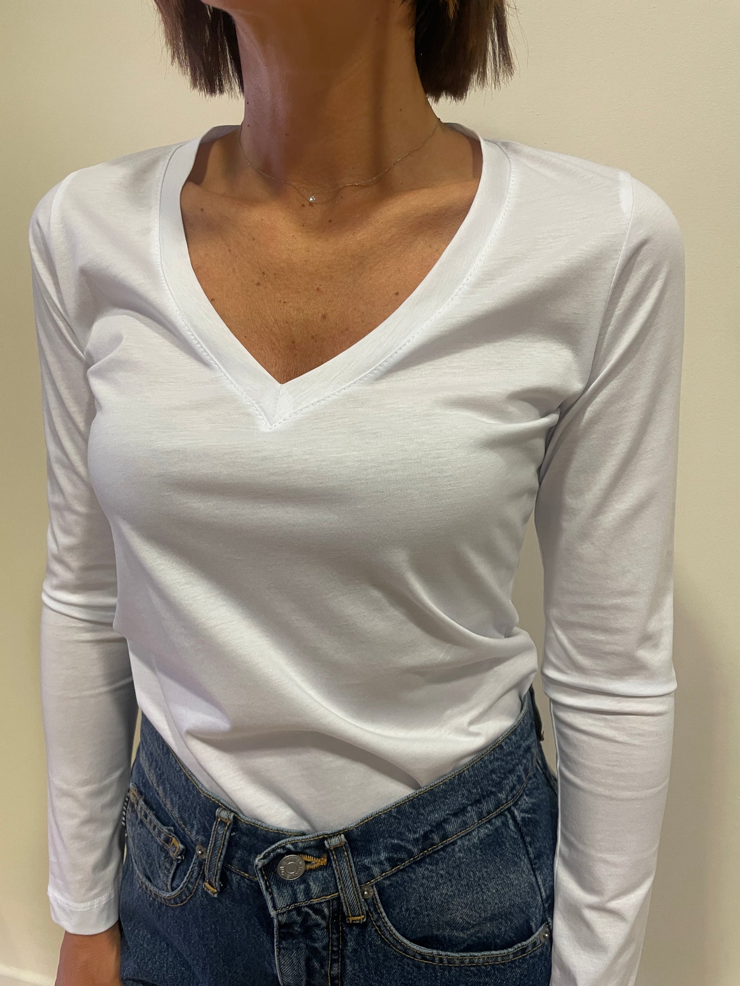 SOUVENIR - Maglia a maniche lunghe con scollo a V in cotone color bianco