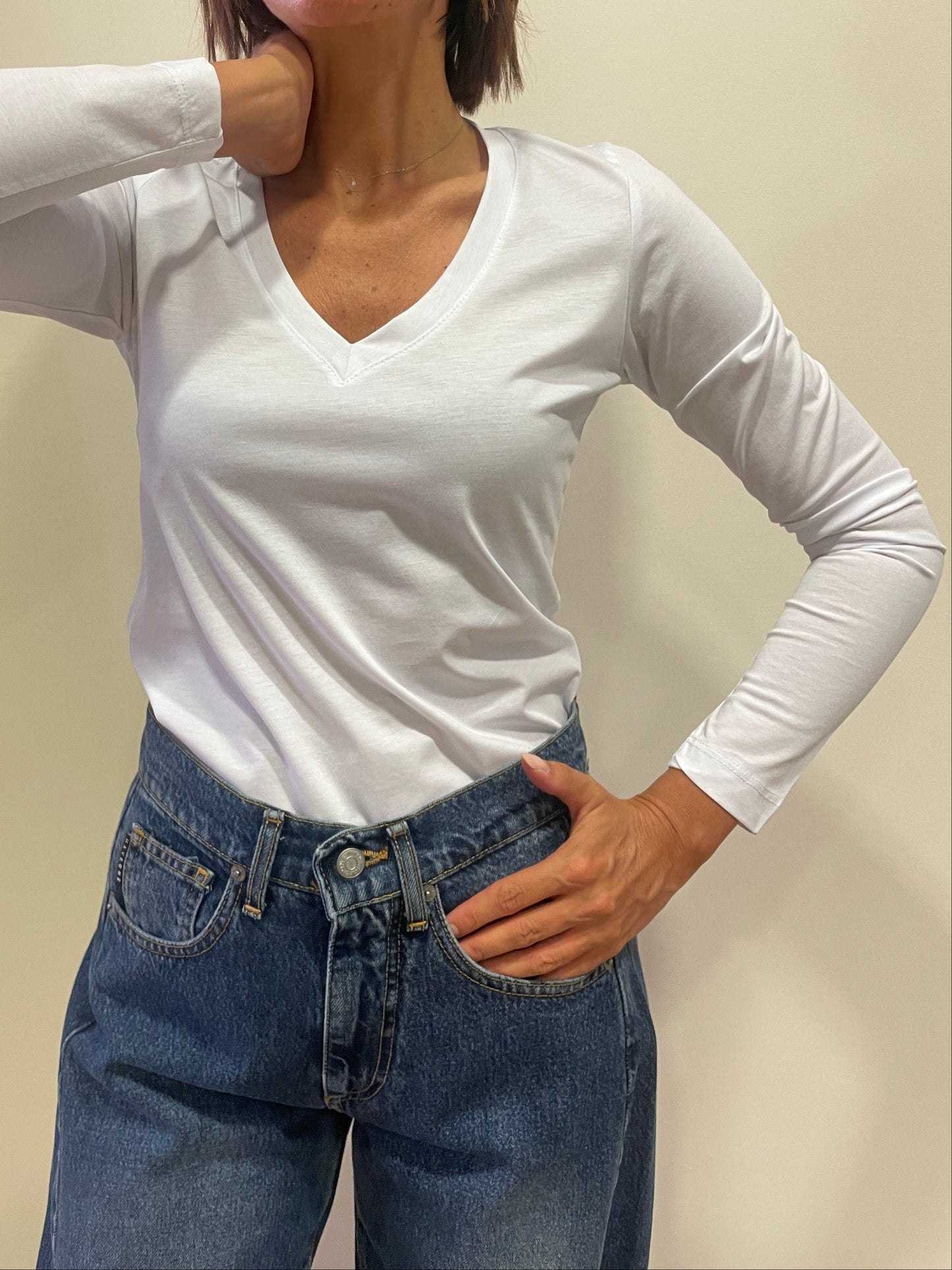 SOUVENIR - Maglia a maniche lunghe con scollo a V in cotone color bianco