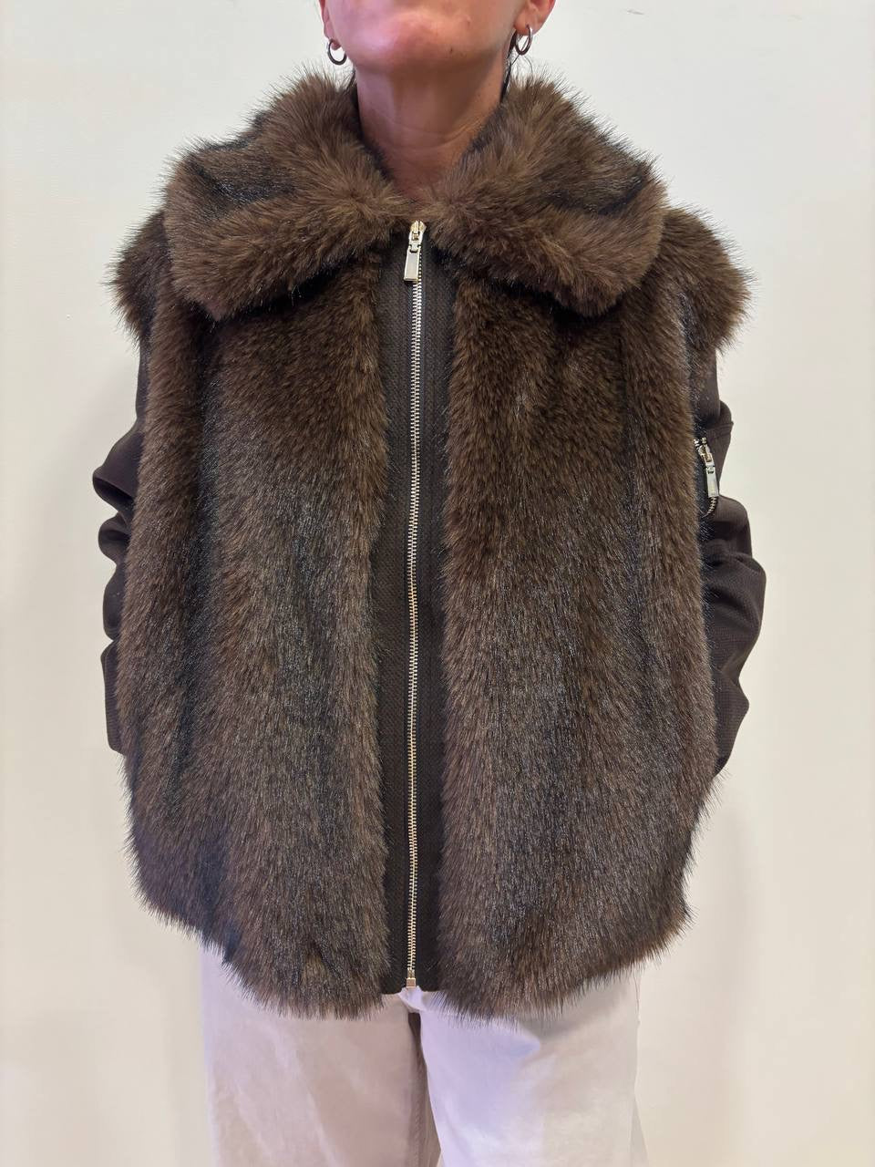 KAOS - Bomber color moro con pelliccia e colletto con chiusura con zip