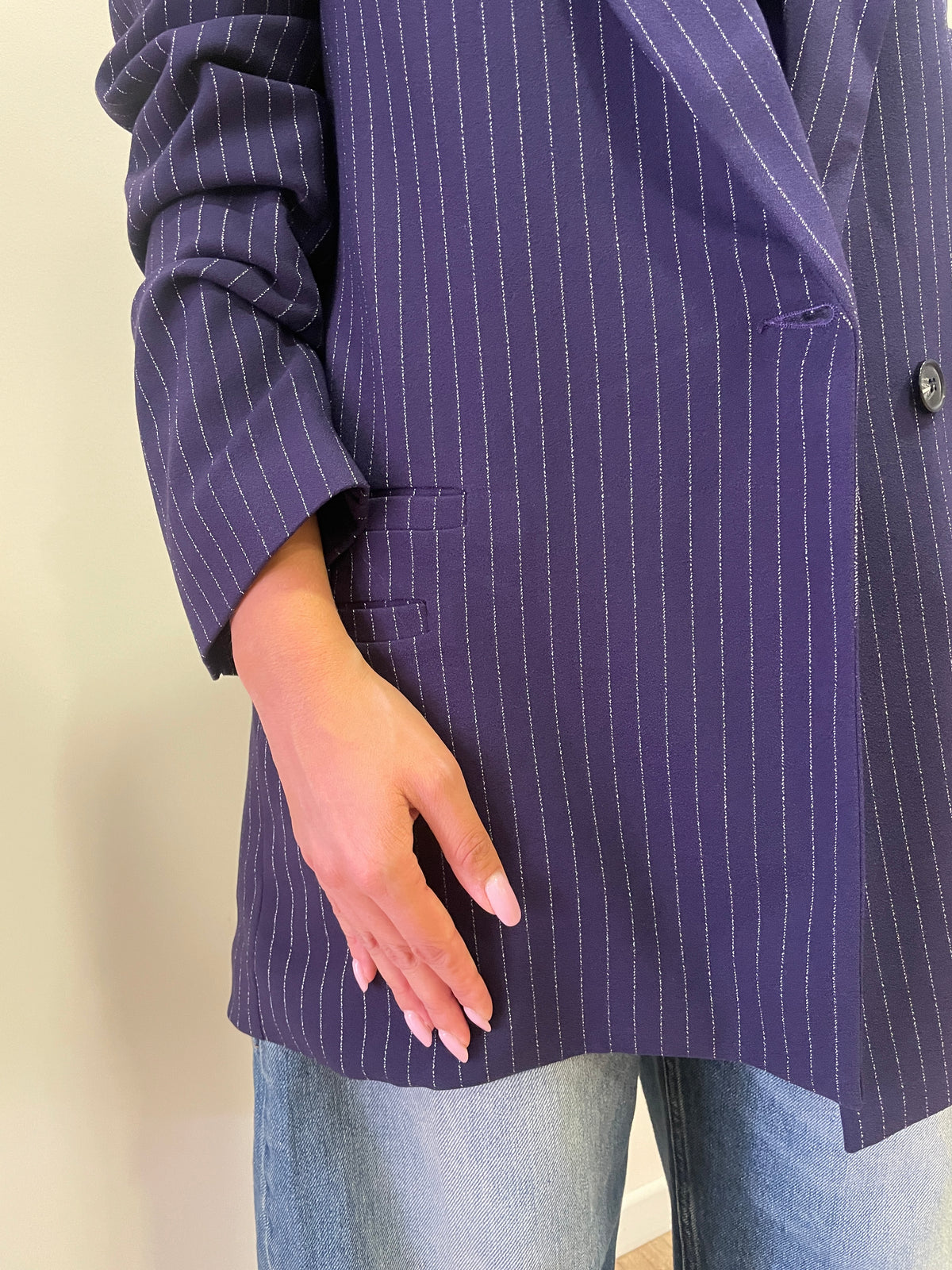 LUMINA - Blazer oversize gessato a doppiopetto color blu/viola