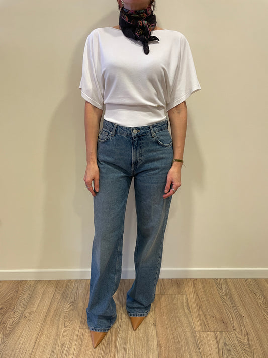 KAOS - Maglia bianco ottico con fascia elastica e maniche a farfalla - più colori