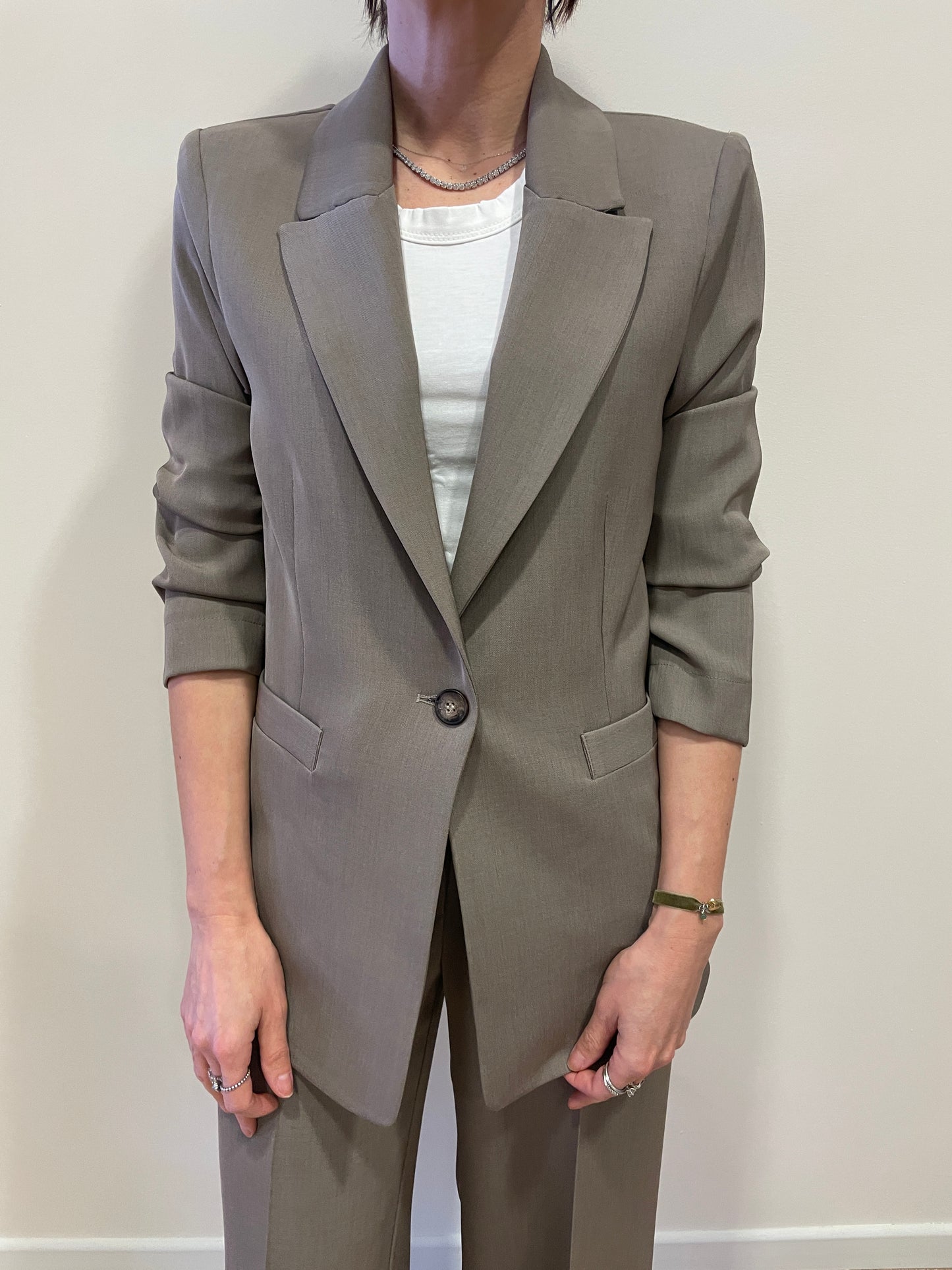 GOLD - Giacca Lidia a un bottone con lancia pronunciata color fango