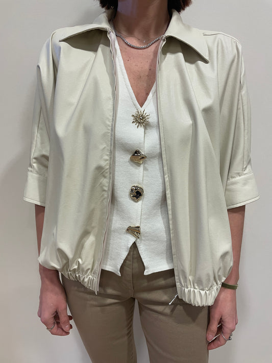 KONTATTO - Bomber in ecopelle color avorio a mezze maniche