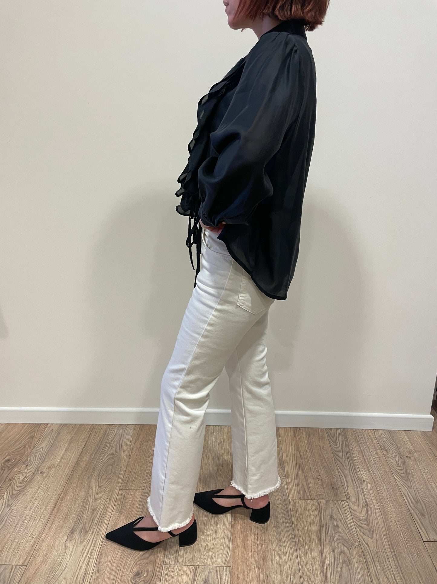 SOUVENIR - Jeans a trombetta color burro sfrangiato con cintura