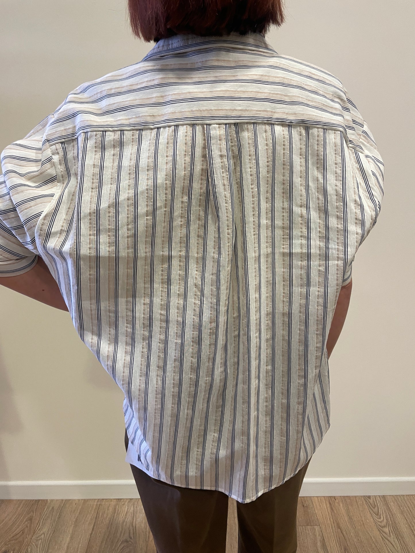 HAVEONE - Camicia a righe avorio e nero con tasca frontale