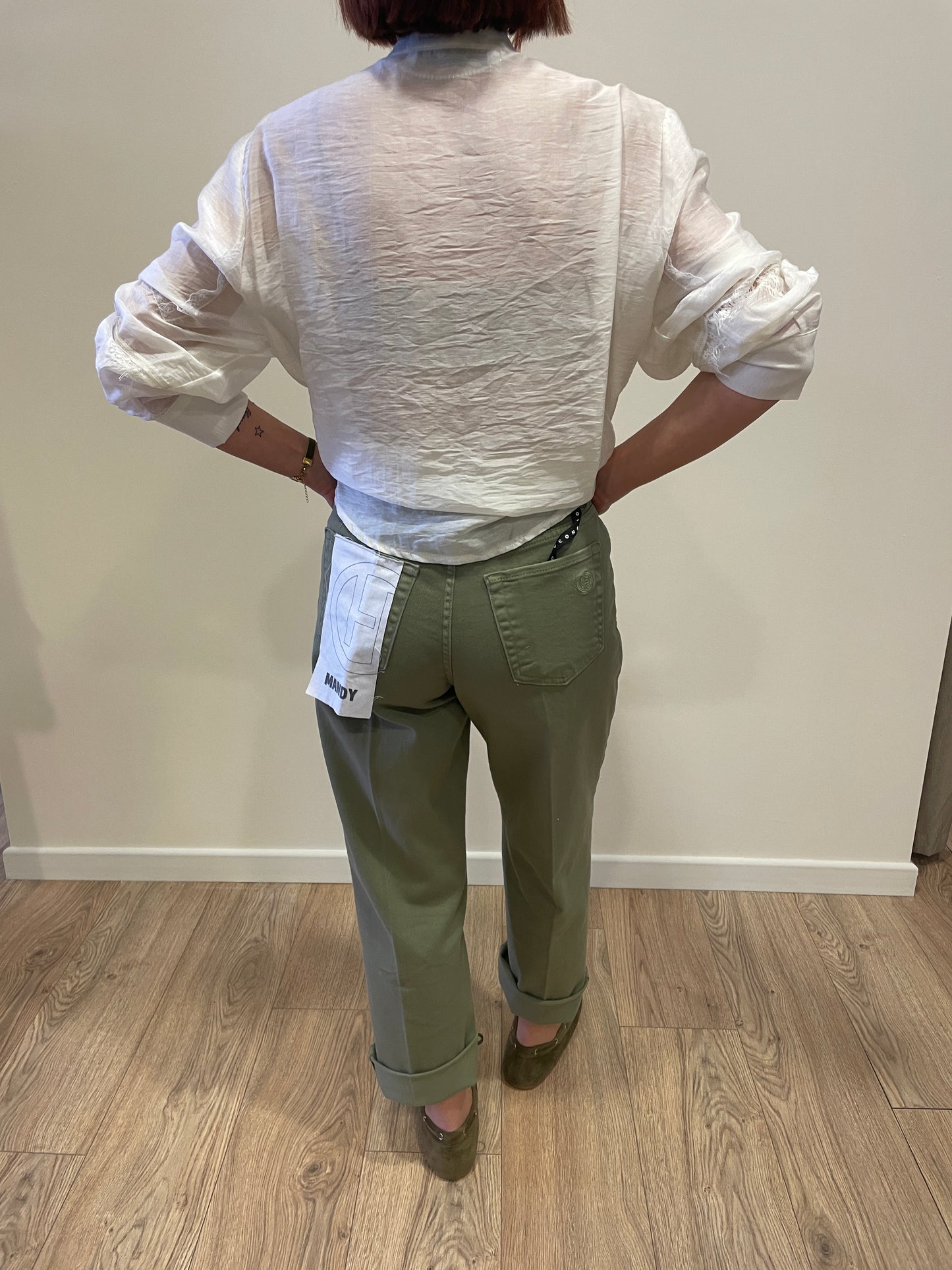 HAVEONE - Jeans Mandy verde salvia elasticizzato con cintura e risvolto