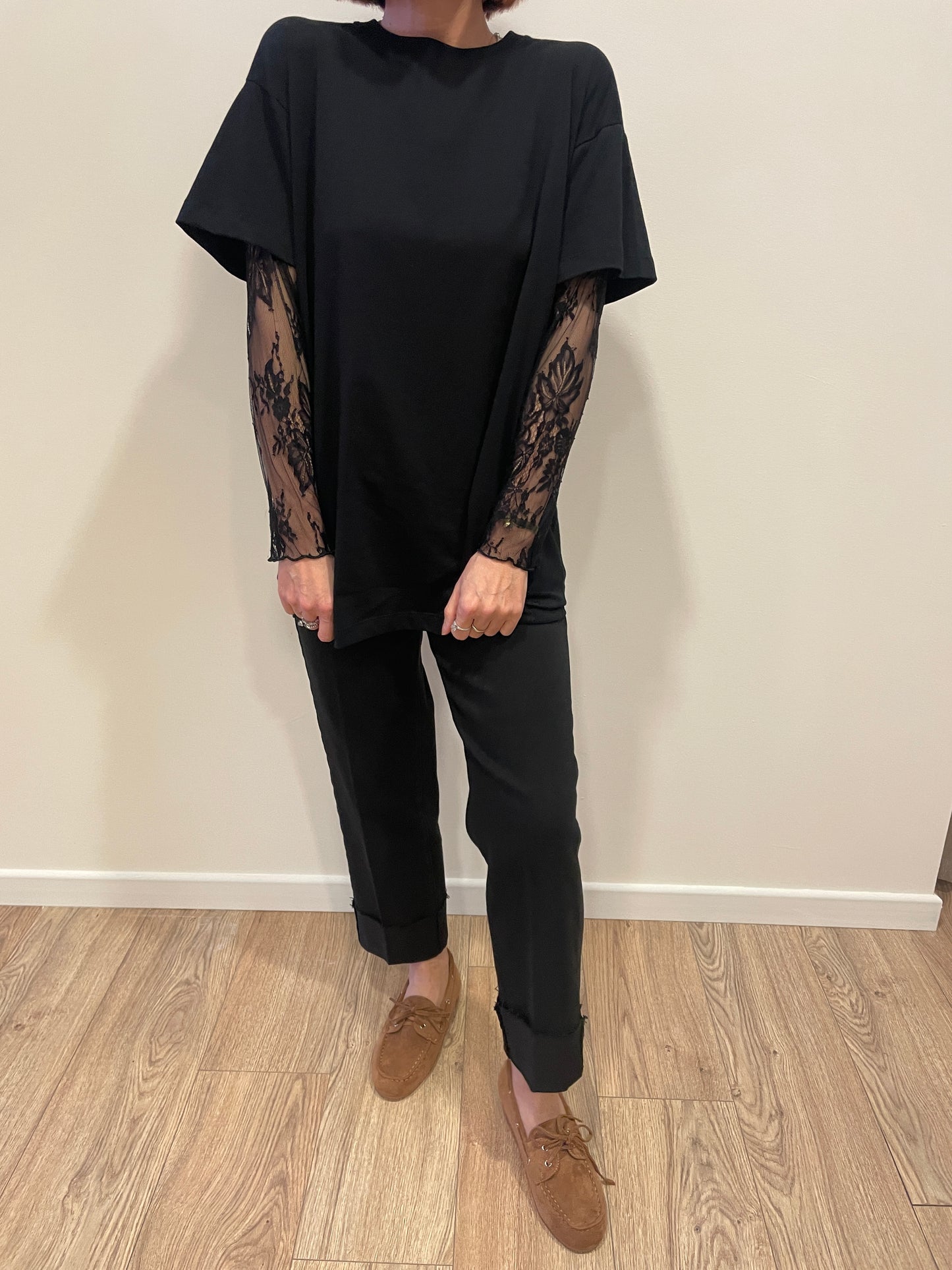 HAVEONE - Jeans Mandy nero elasticizzato con cintura e risvolto