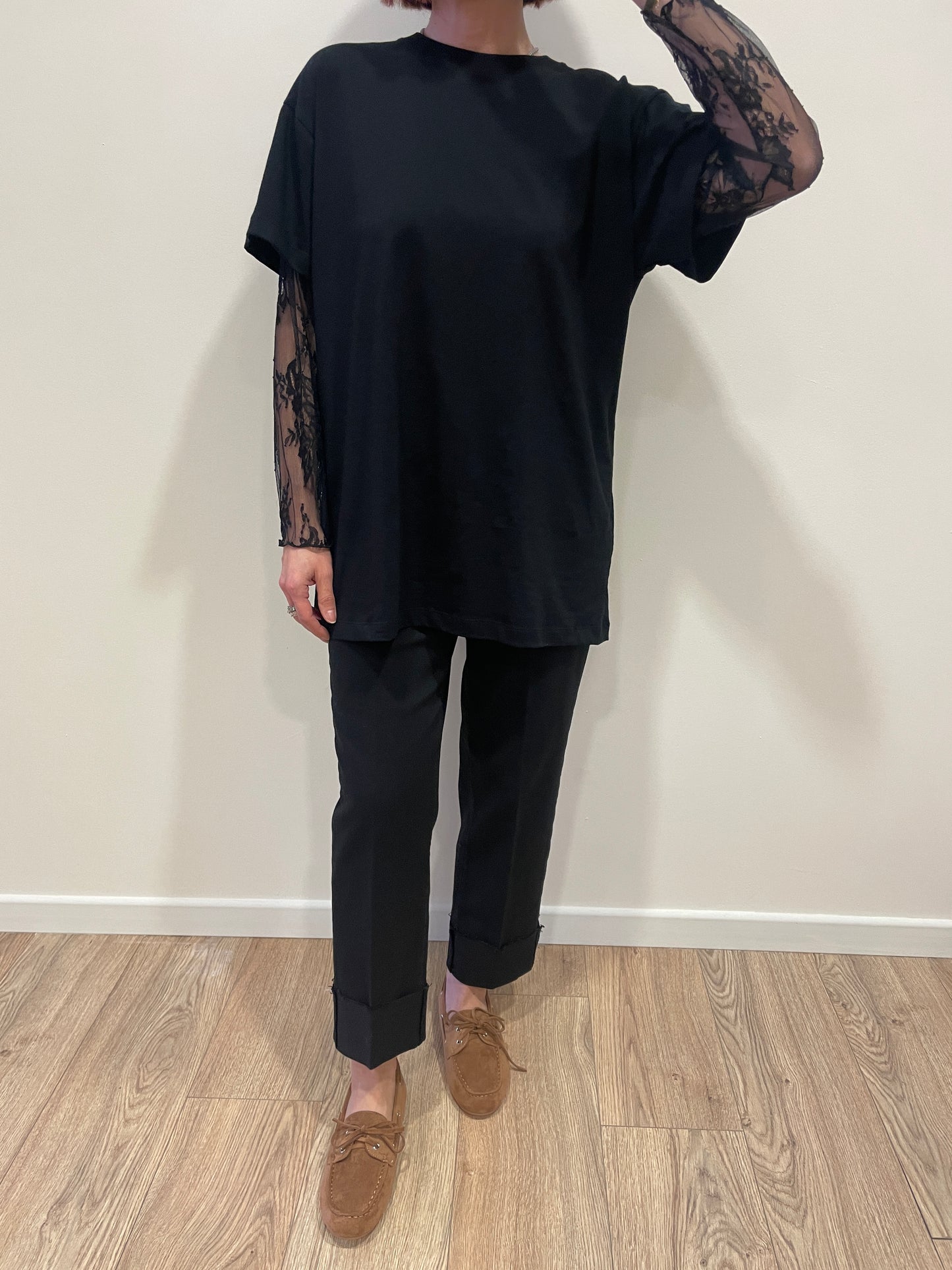 HAVEONE - Jeans Mandy nero elasticizzato con cintura e risvolto