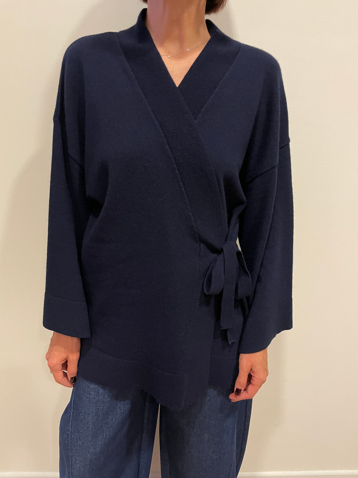 KONTATTO - Cardigan a kimono in misto viscosa e lana color blu