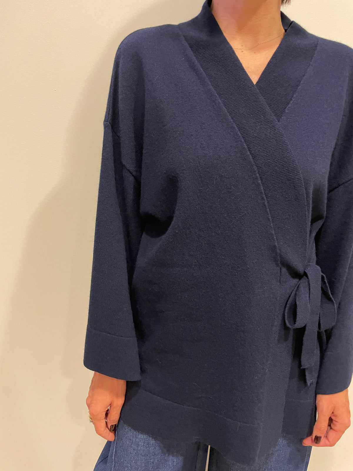 KONTATTO - Cardigan a kimono in misto viscosa e lana color blu