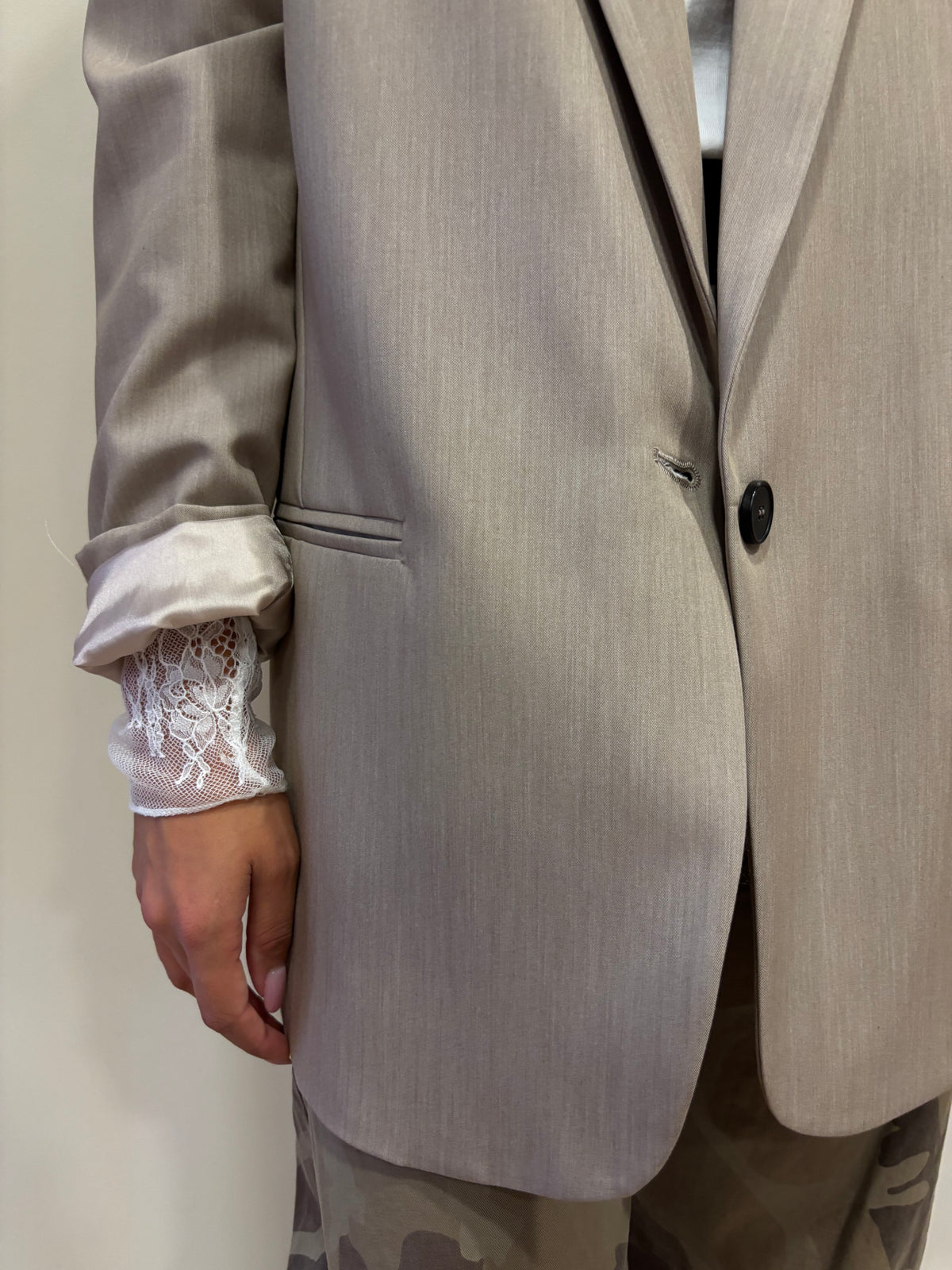 VICOLO - Blazer over color beige