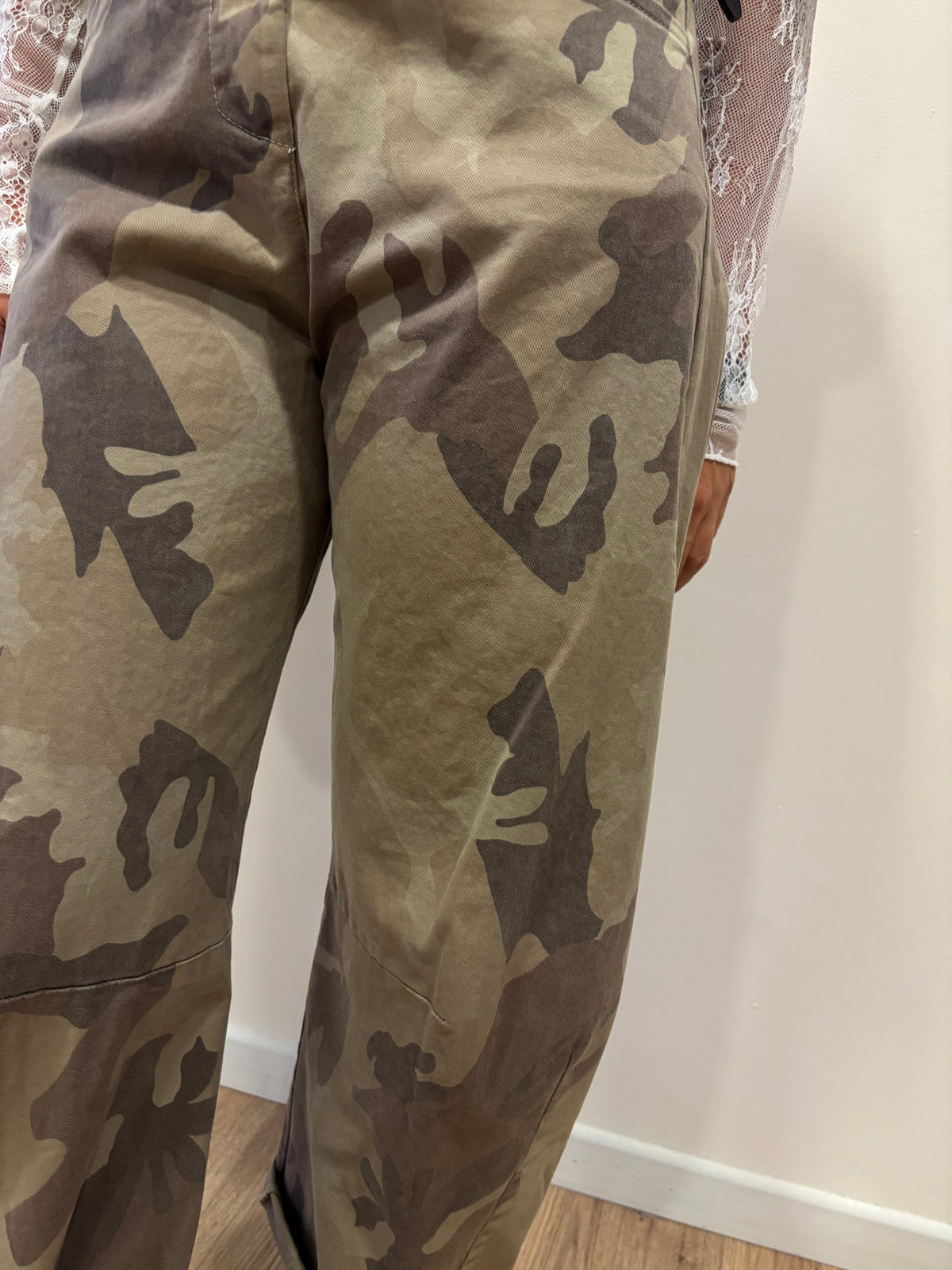 SUSY MIX - Pantalone barrel fit color camouflage