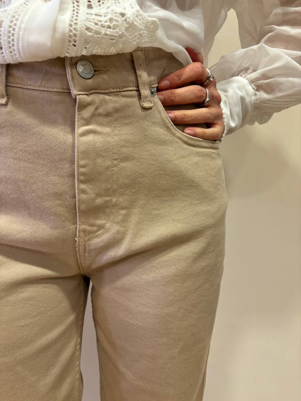 VICOLO - Jeans Kate color corda a vita alta straight fit