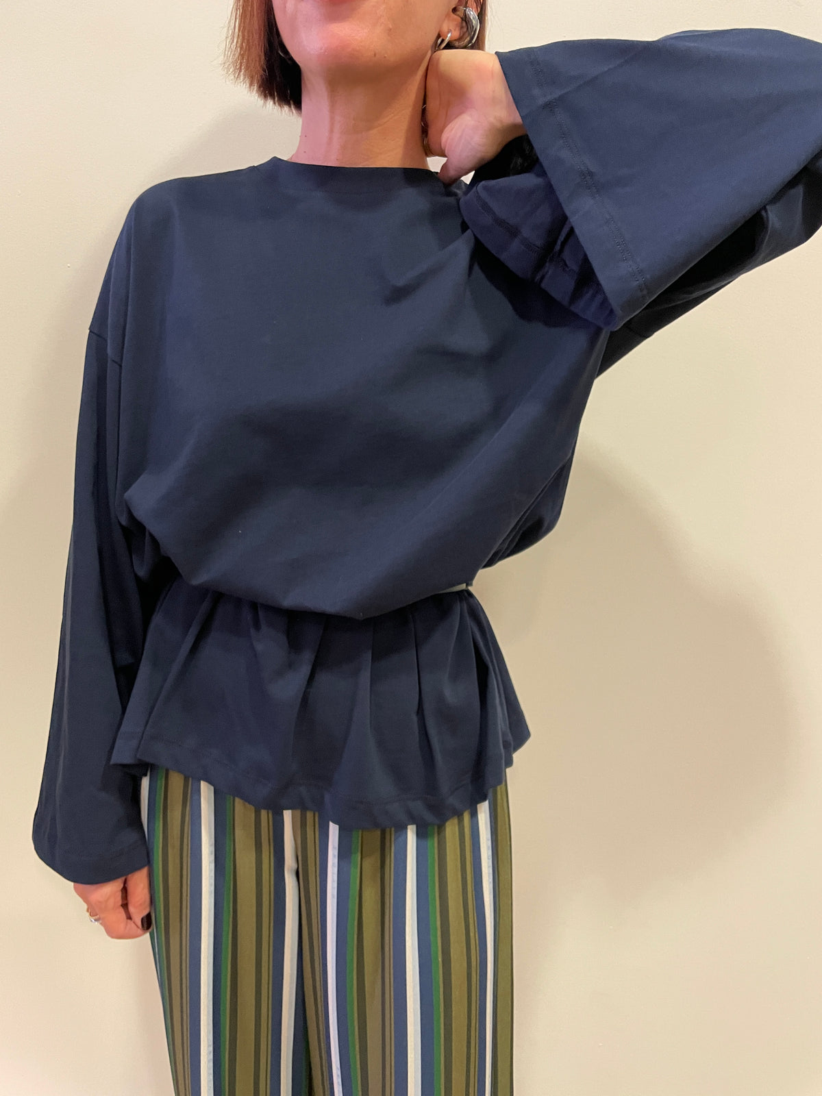 VICOLO - T-shirt in cotone a manica lunga oversize color blu