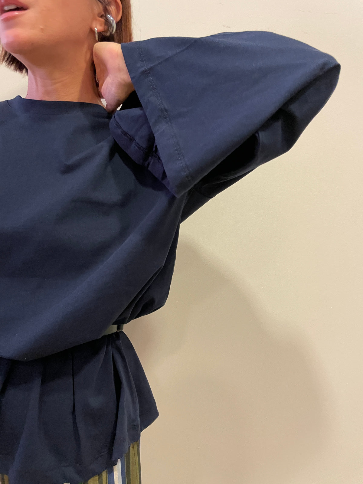 VICOLO - T-shirt in cotone a manica lunga oversize color blu