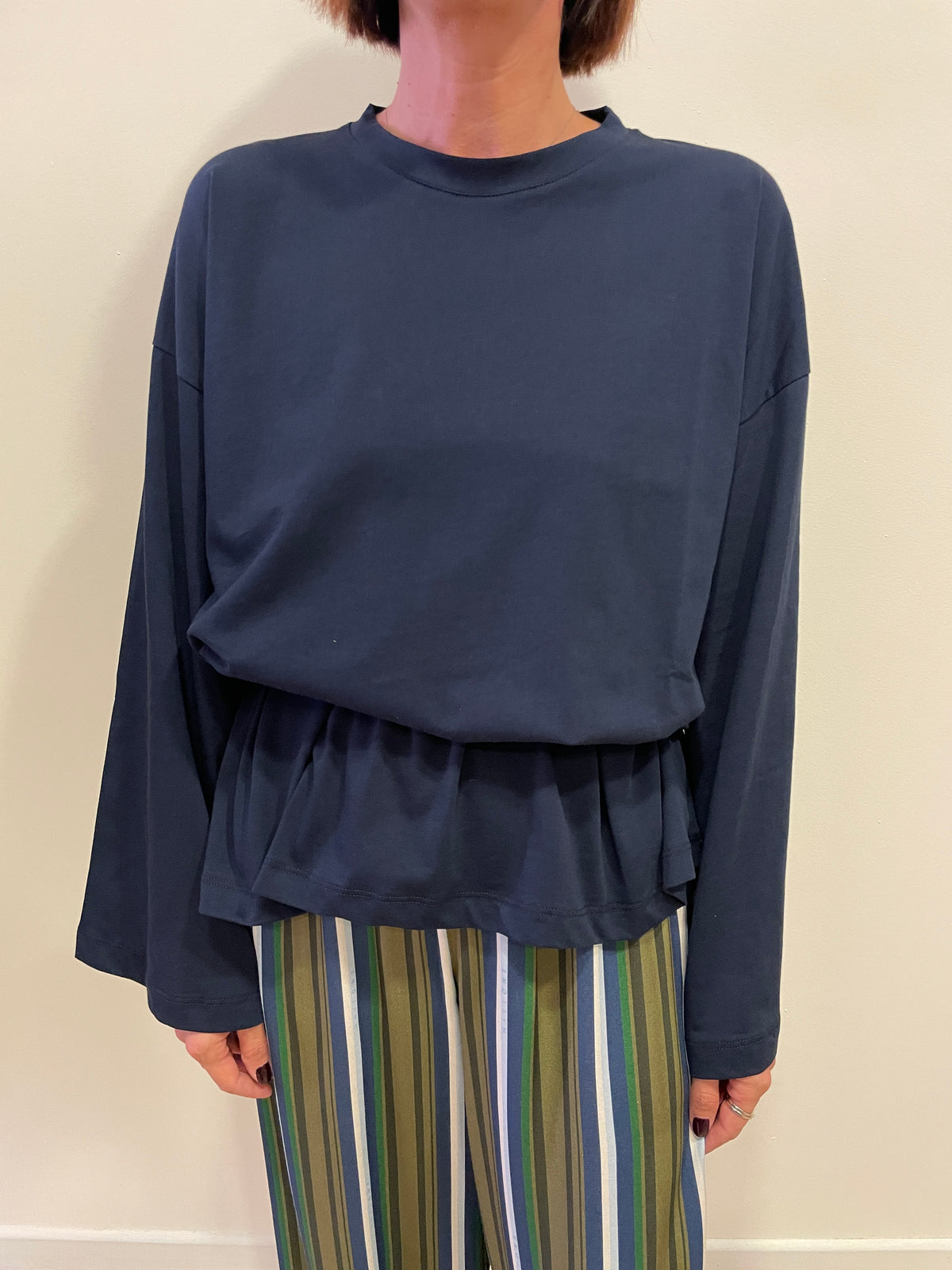 VICOLO - T-shirt in cotone a manica lunga oversize color blu