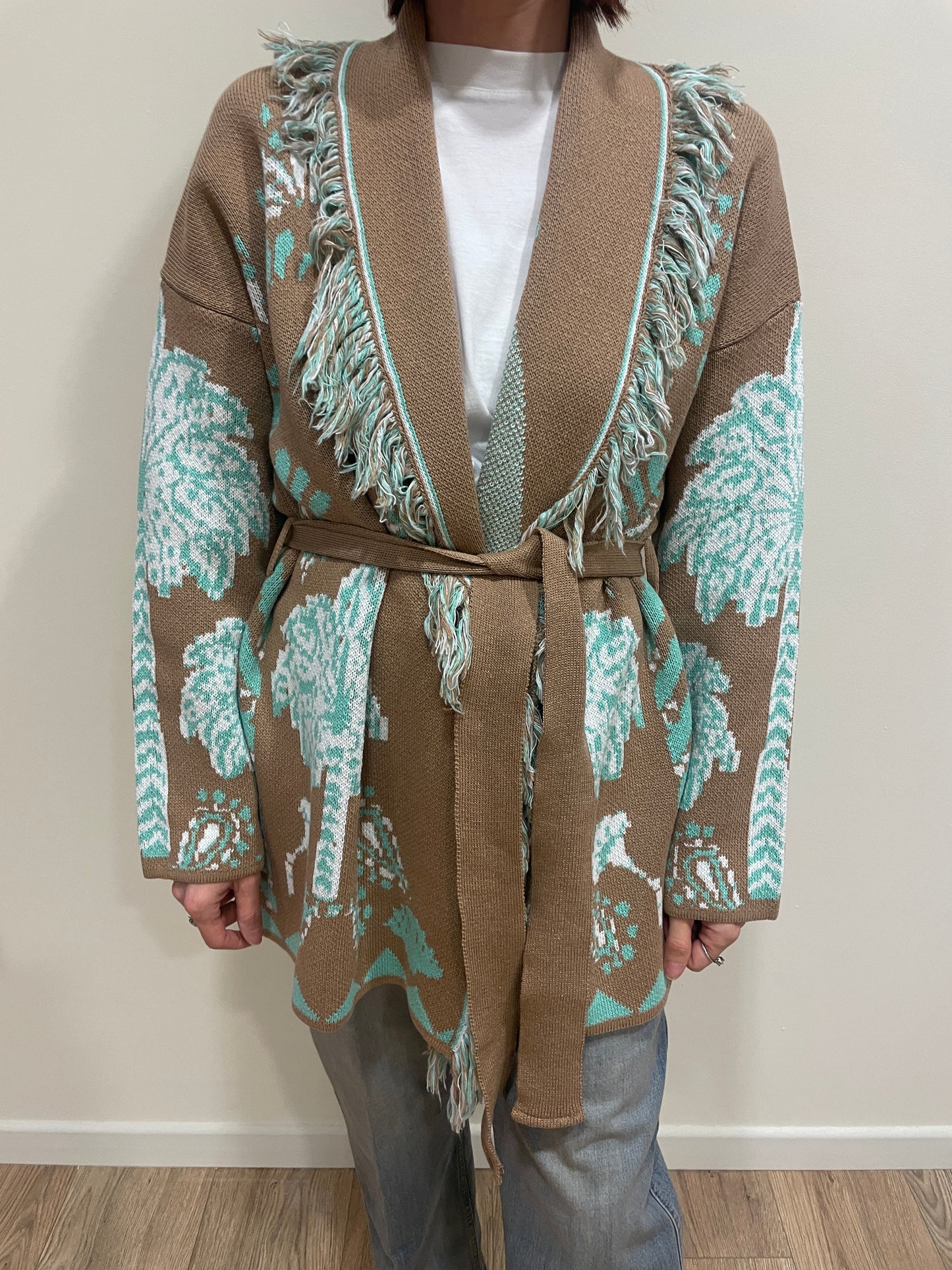 VICOLO - Cardigan in fantasia con cintura e frange cammello e turchese