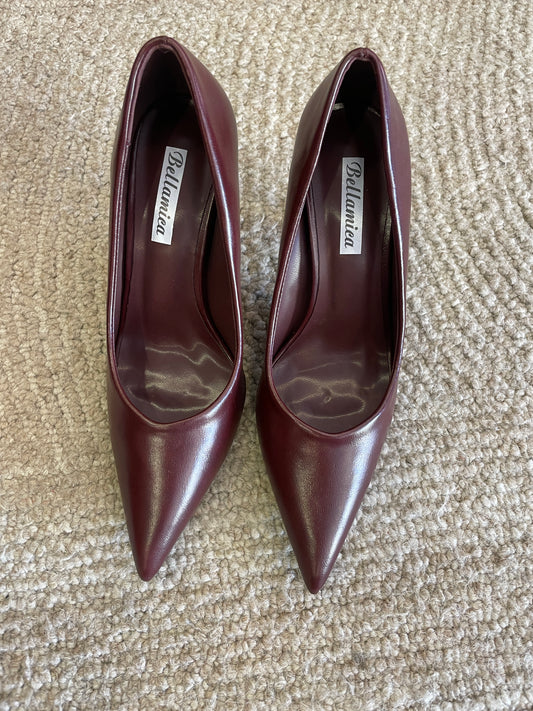 Decolleté in ecopelle color bordeaux