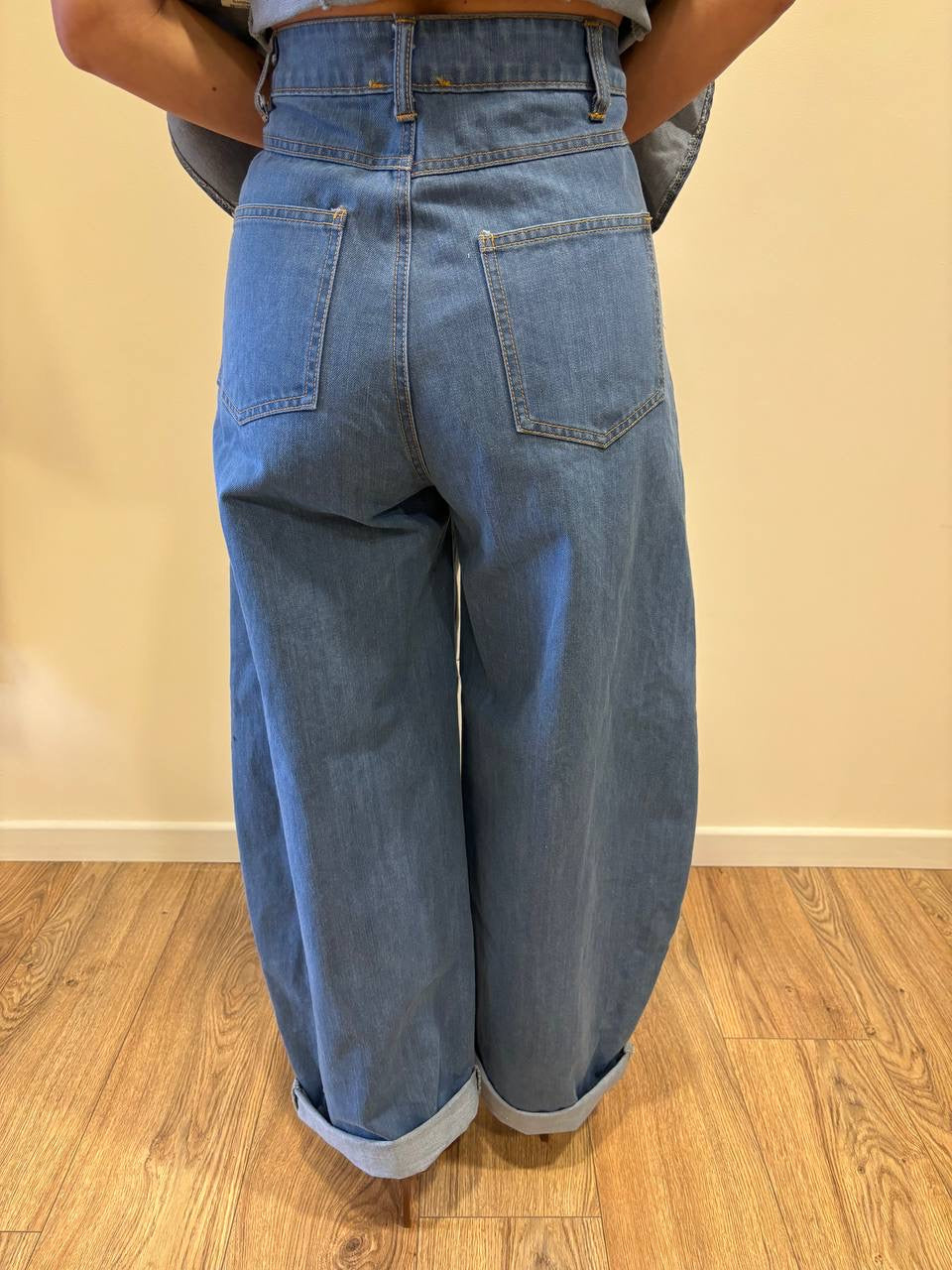 KONTATTO - Jeans barrel fit ampio in denim a vita alta
