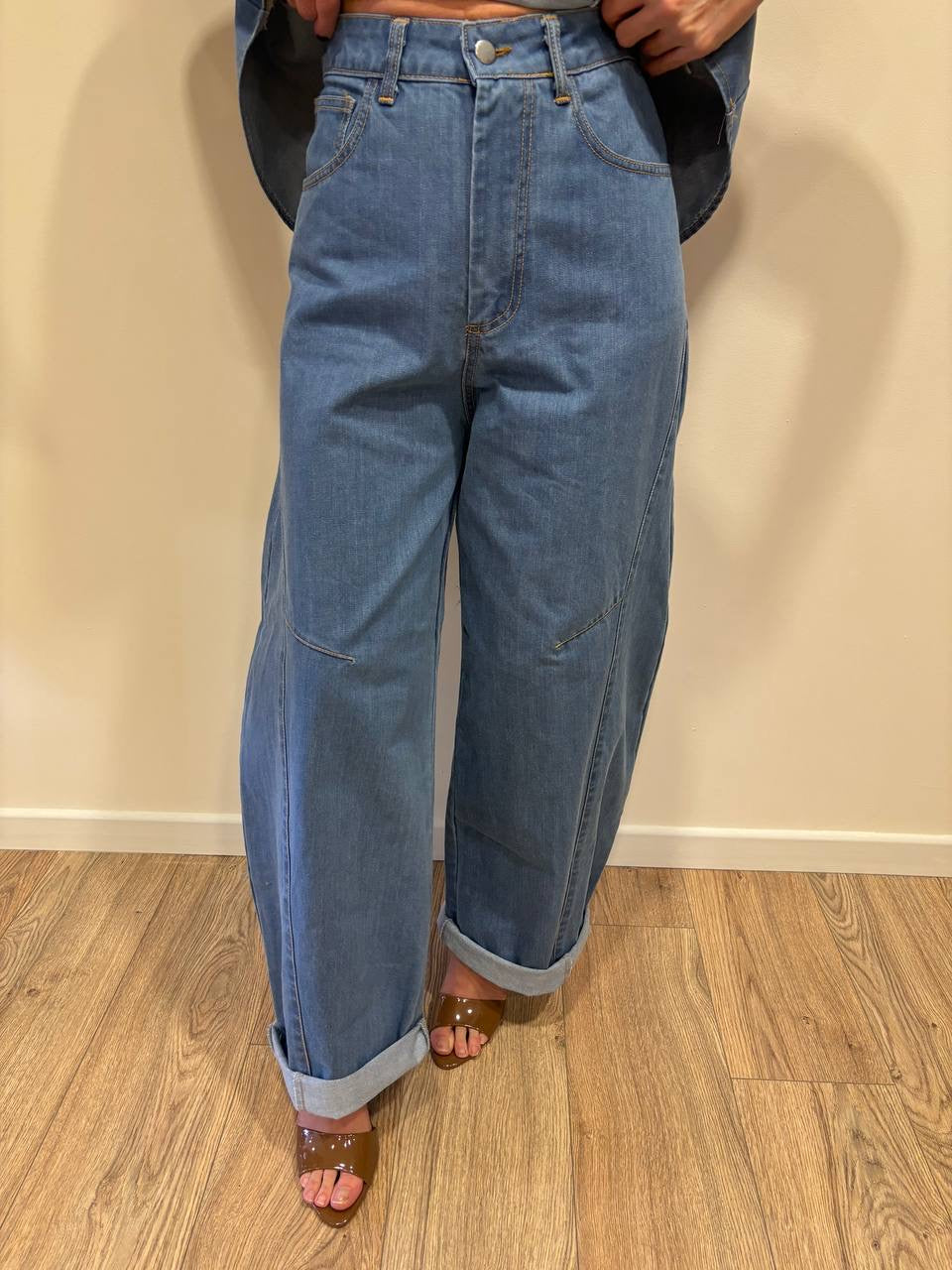 KONTATTO - Jeans barrel fit ampio in denim a vita alta