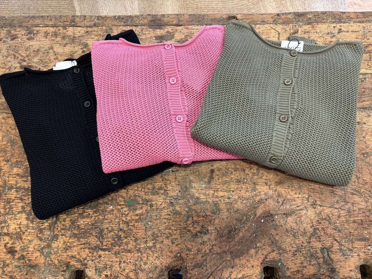 ARVS - Cardigan in figura 100% cotone con bottoni - più colori
