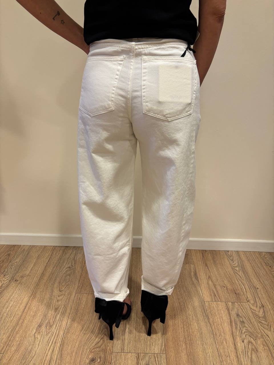 VICOLO - Jeans Chiara burro barrel fit a vita alta