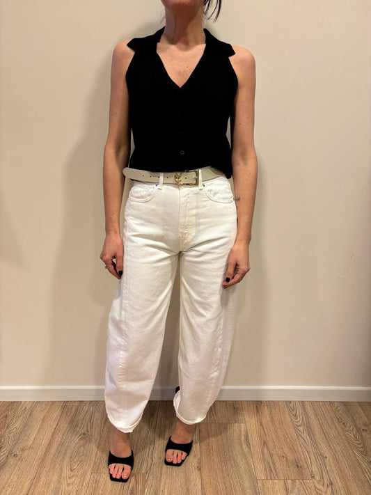 KAOS - Top nero in viscosa pressata con bottoni e colletto