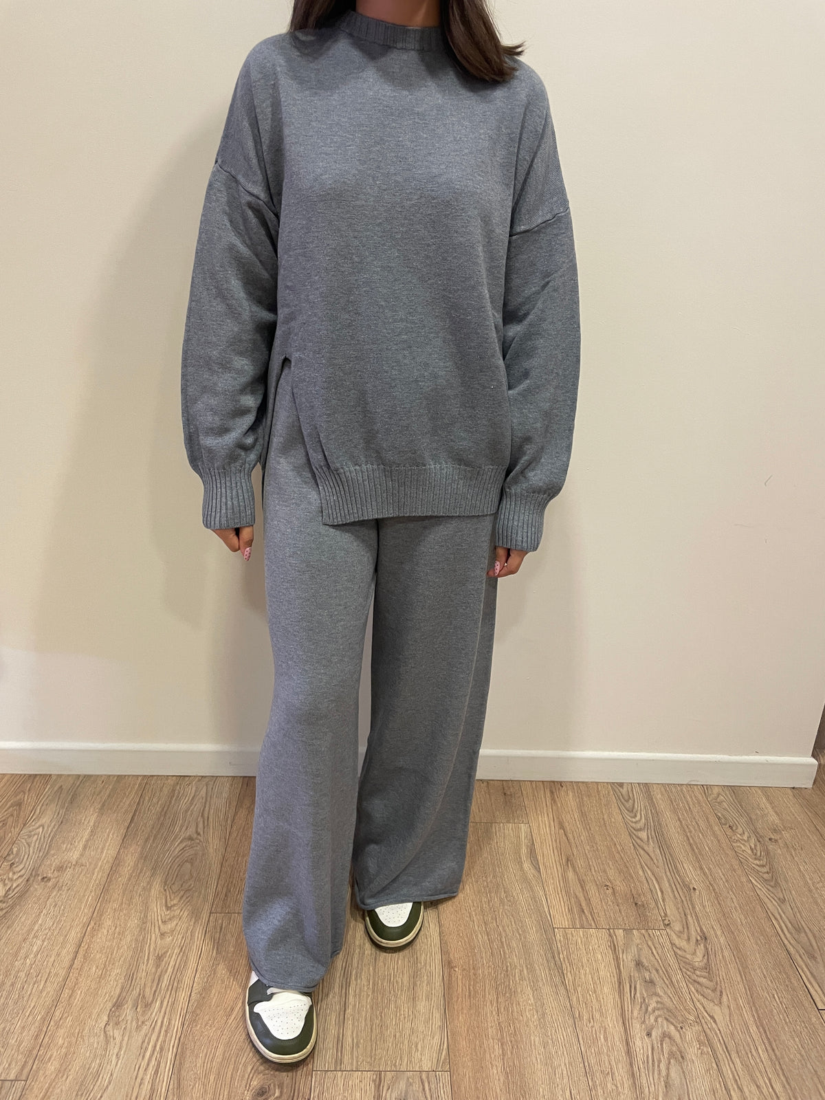 SUSY MIX - Maglia a girocollo con spacco laterale color grigio