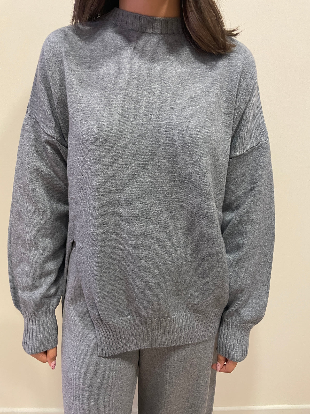 SUSY MIX - Maglia a girocollo con spacco laterale color grigio