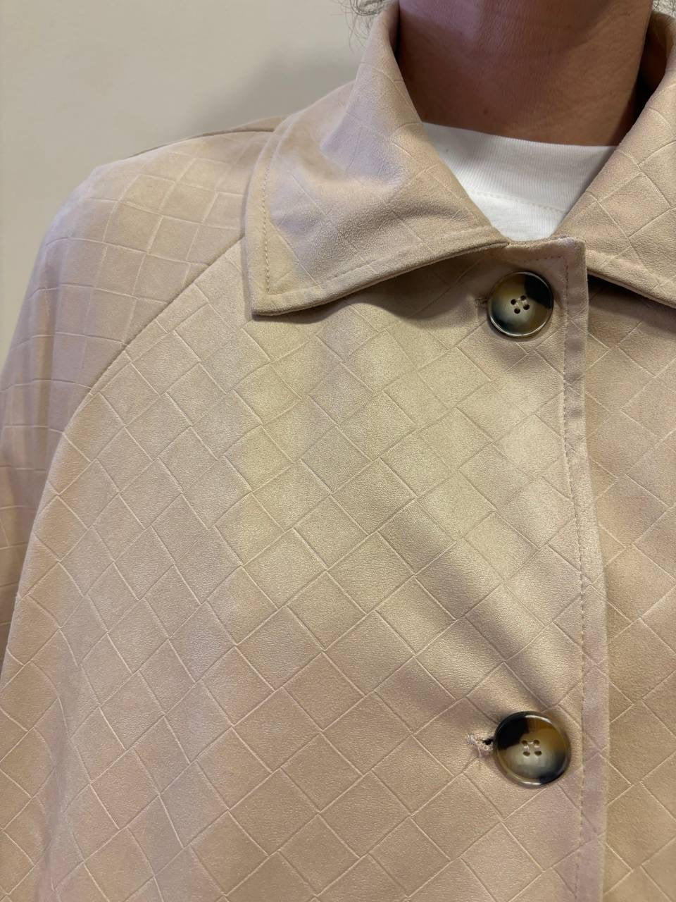 HAVEONE - Bomber in ecocamoscio beige intrecciato con bottoni e colletto