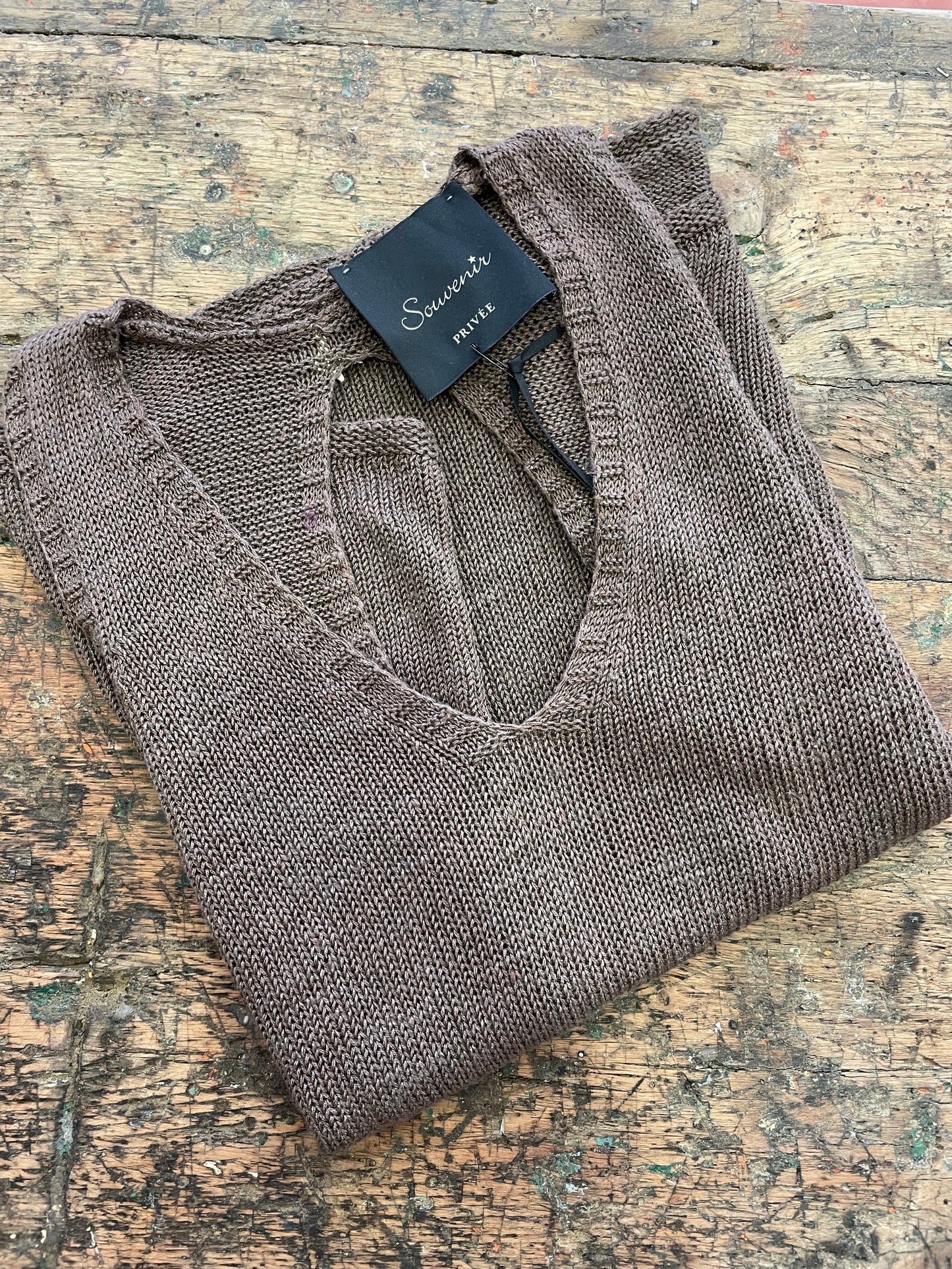 SOUVENIR - Canotta in maglina con scollo a V morbida - più colori