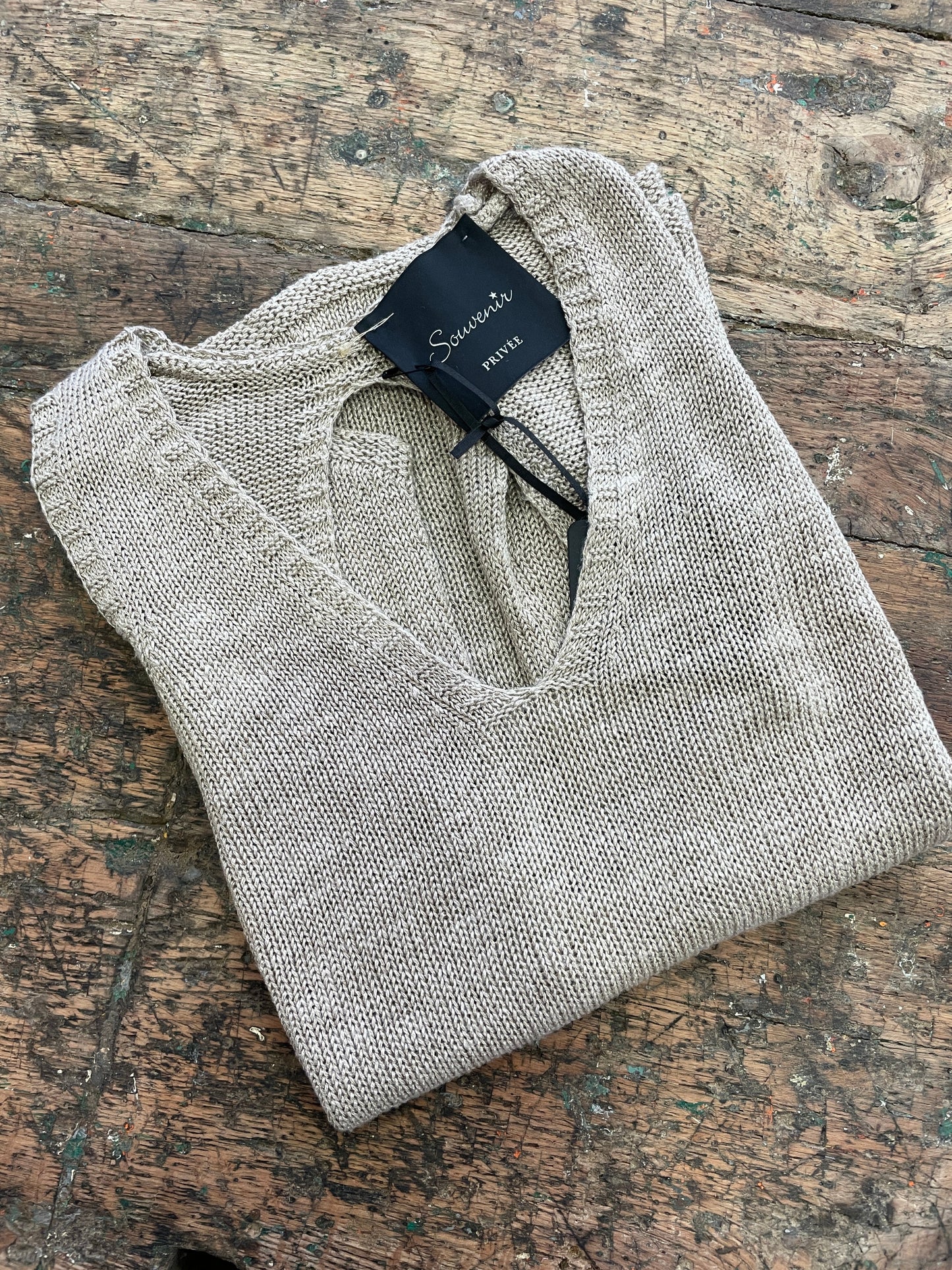 SOUVENIR - Canotta in maglina con scollo a V morbida - più colori