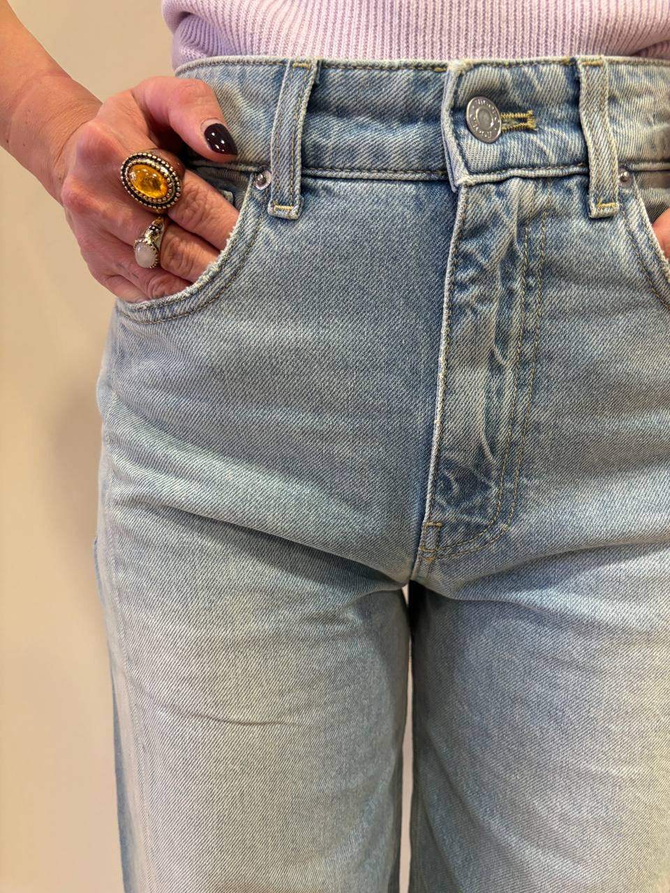 VICOLO - Jeans Chiara in denim chiaro barrel fit a vita alta
