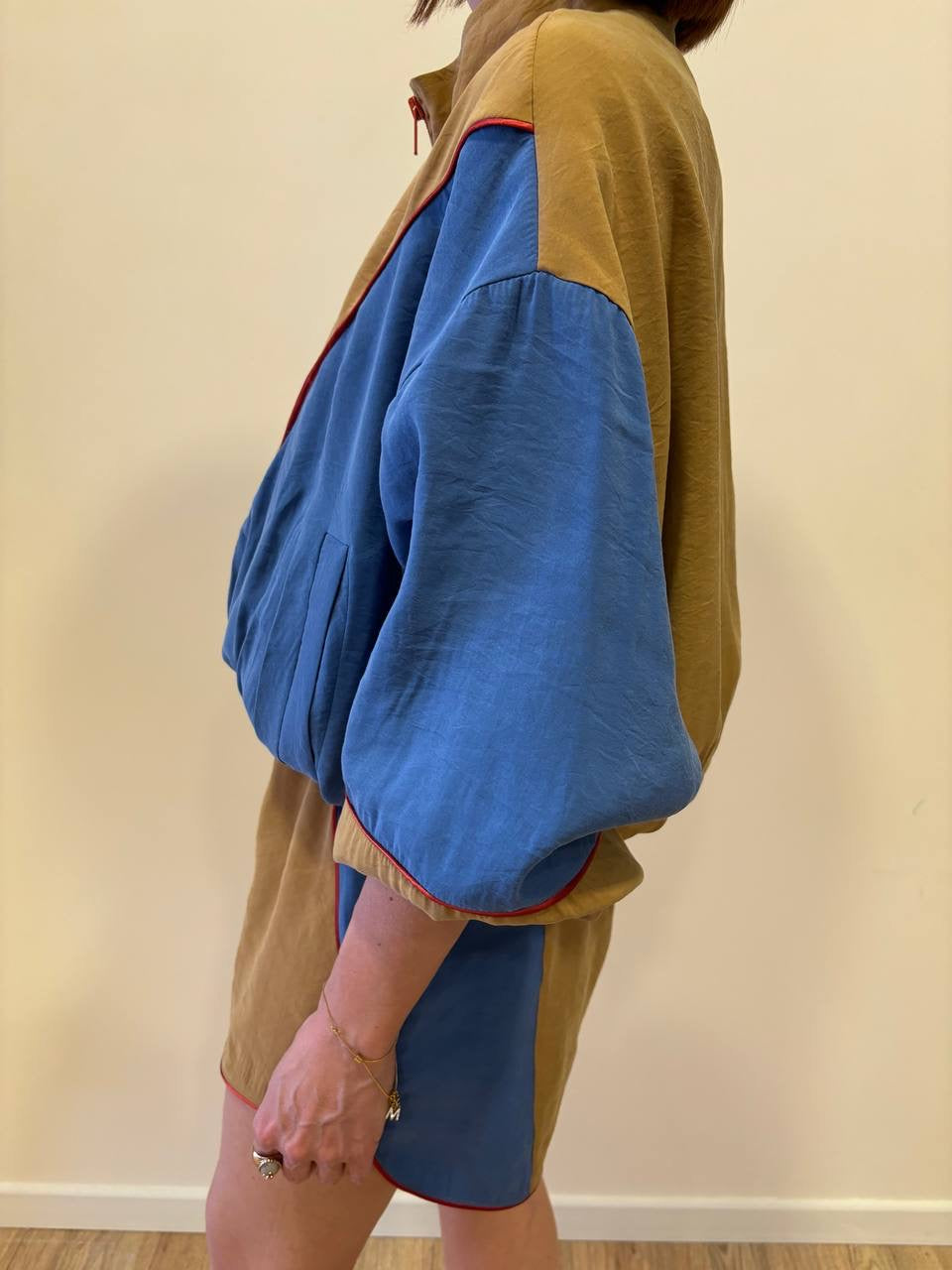 HAVEONE - Bomber in tessuto tecnico senape e azzurro con chiusura con zip