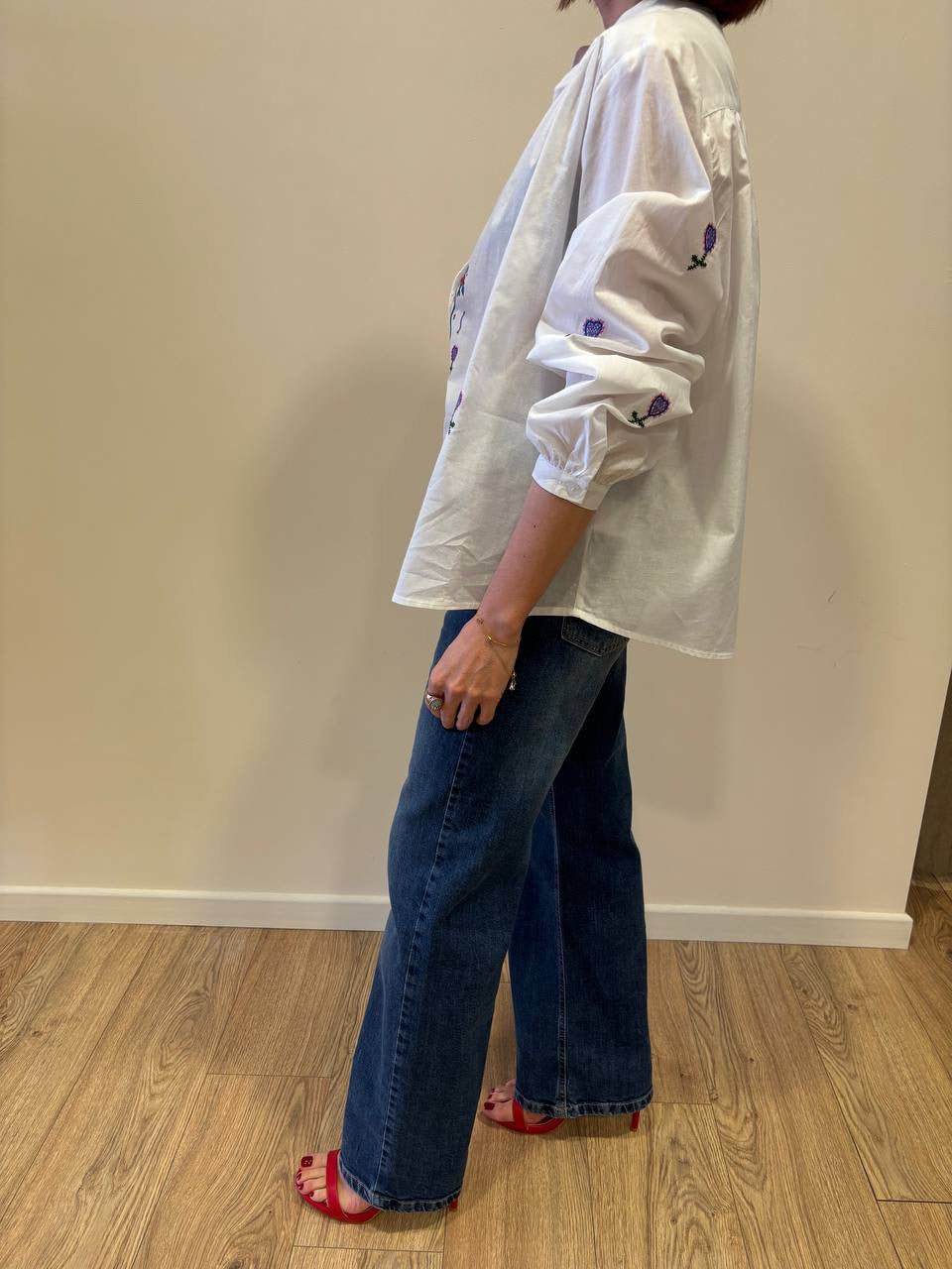 KONTATTO - Camicia in cotone con dettaglio ricami