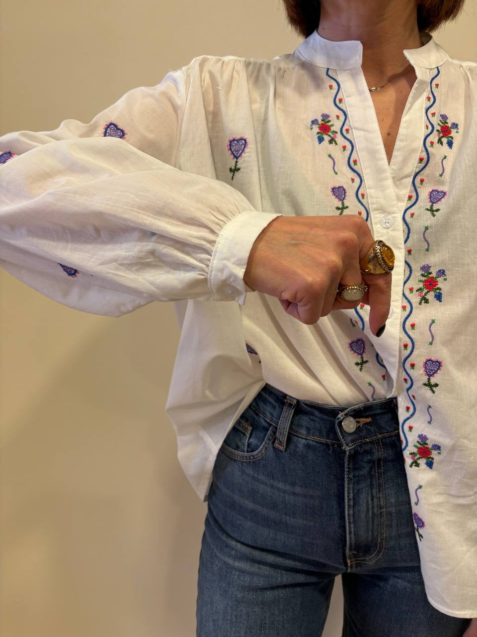 KONTATTO - Camicia in cotone con dettaglio ricami