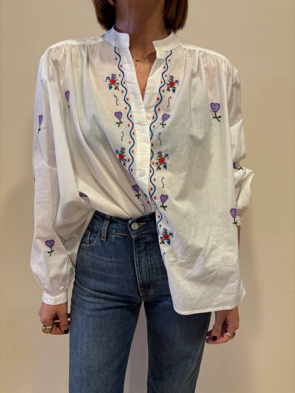 KONTATTO - Camicia in cotone con dettaglio ricami